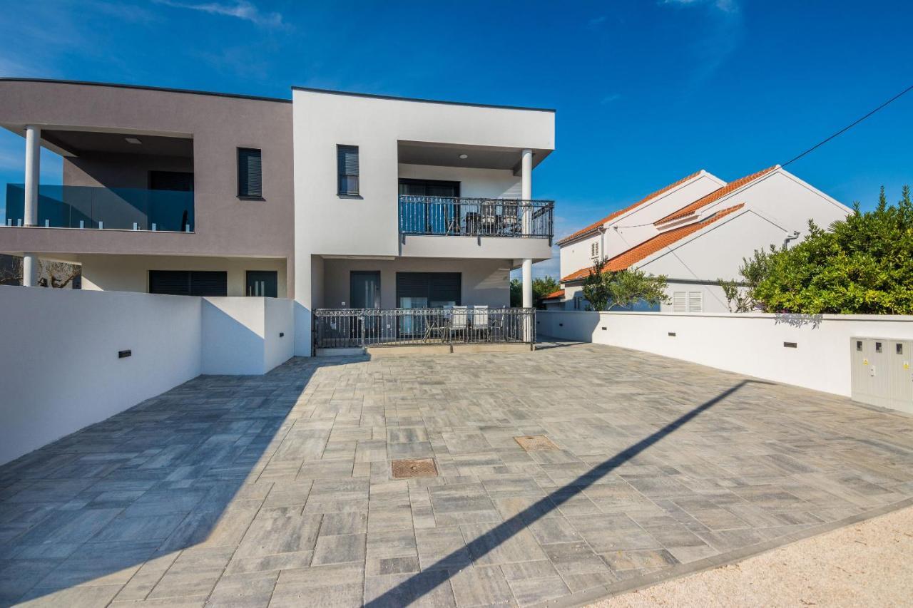 Apartment Spanic 1 Vir Exterior foto